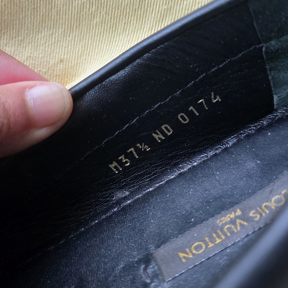 Louis Vuitton Embossed Black Loafers with Gold Details - Picture 6 of 7